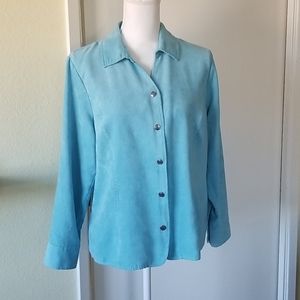 Croft & Barrow Blue Long Sleeve Button Up Shirt